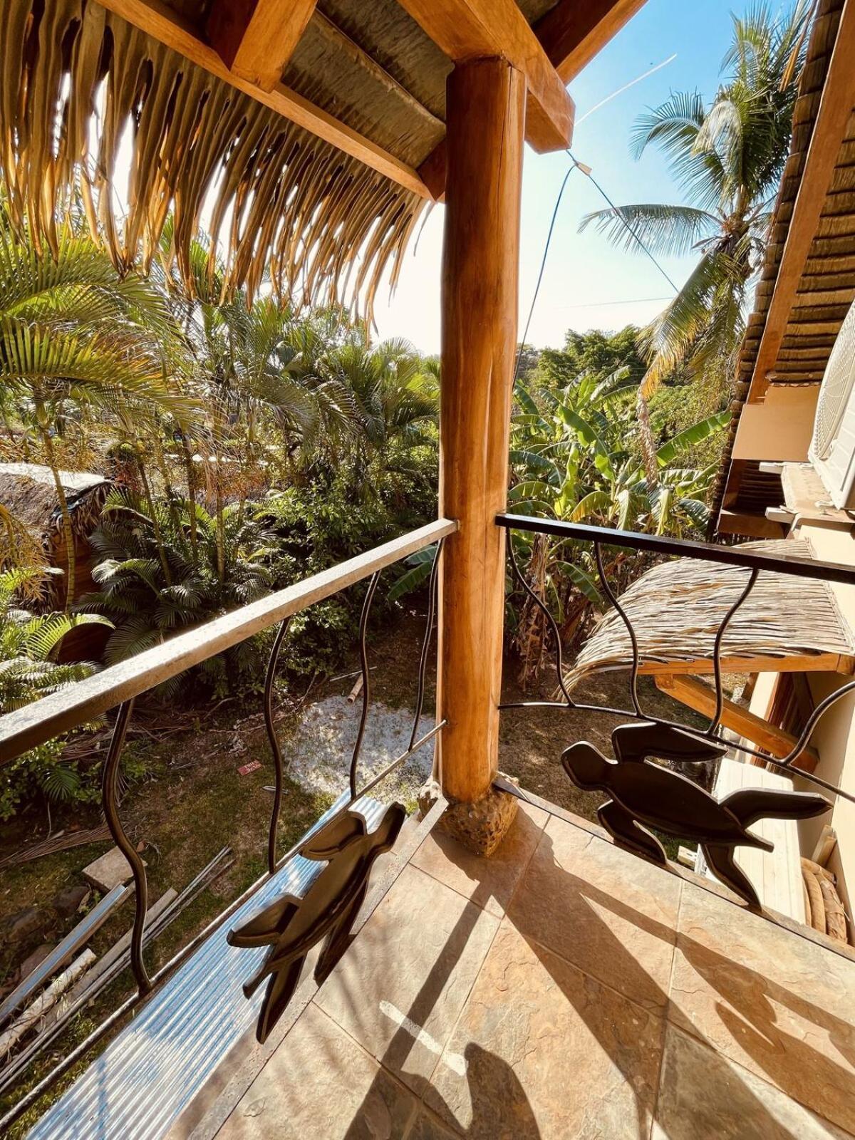 Urbanos Jungle Hostel Santa Catalina Exterior photo